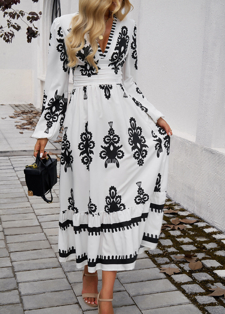 Chic Ethnic Print V-Neck Midi Dress