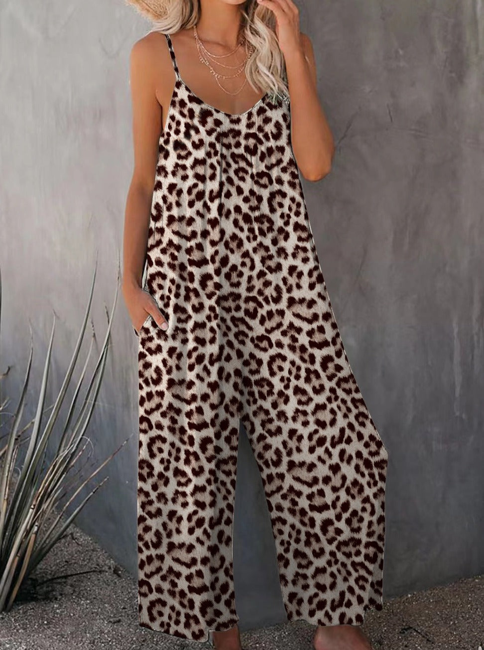 Casual Sleeveless Loose Leopard Print Jumpsuit