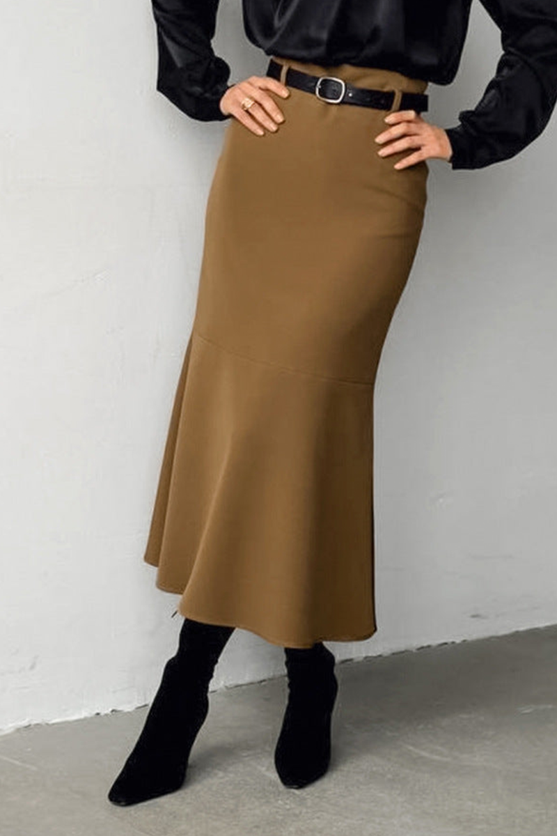 Elegant High-Waisted Midi Skirt